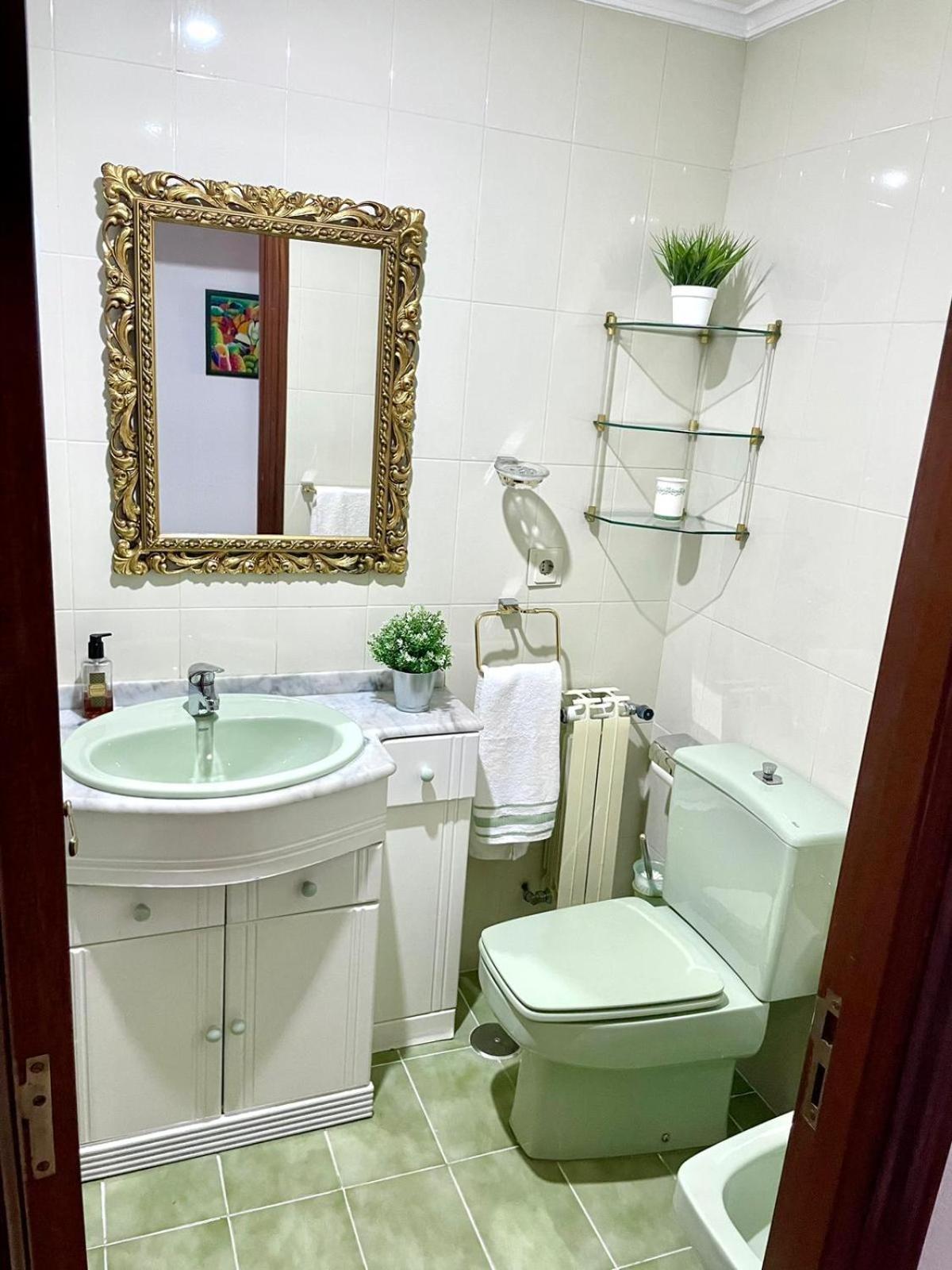 El Piso De Sabina Apartment Santander Bagian luar foto